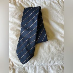 Dior Tie, vintage style